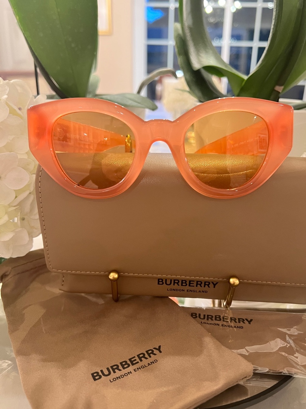 Burberry Coral Orange Cat Eye Sunglasses w/ Box Dust Bag & Cloth